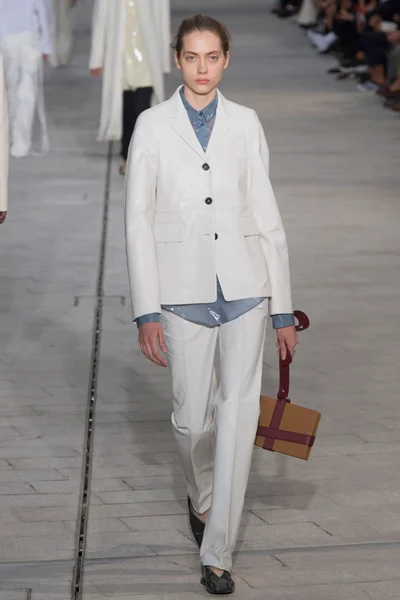 Look 42